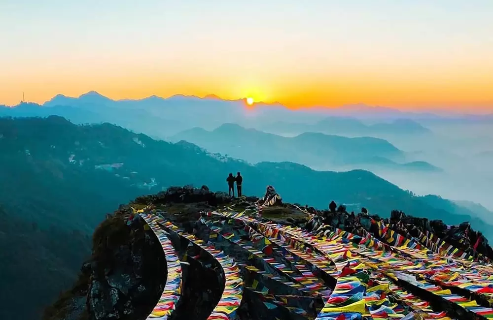 Image hover effect image
