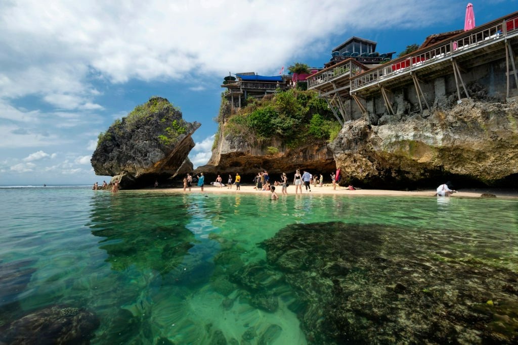 Image hover effect image