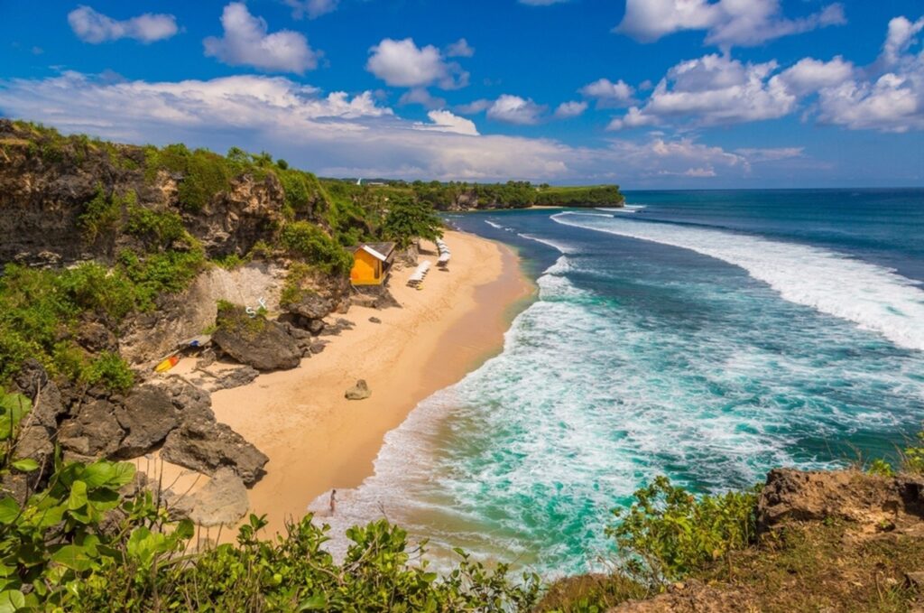 Balangan Beach – The Picture-Perfect Cliffside Beauty